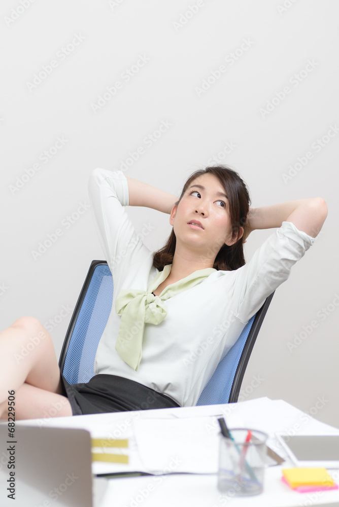 5 Best ふんぞり返る Images Stock Photos Vectors Adobe Stock 5 Best ふんぞり返る Images Stock Photos Vectors Adobe Stock