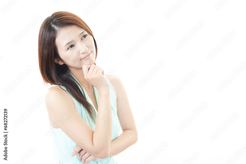 疲れた表情の女性