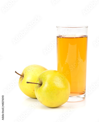 apple with juice