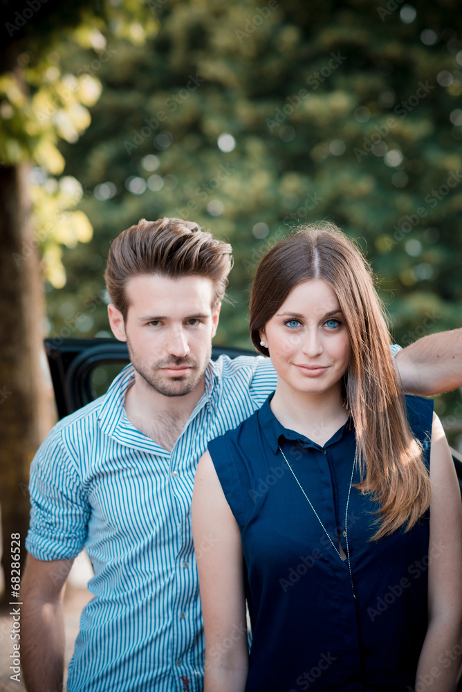 Obraz premium young beautiful couple lovers