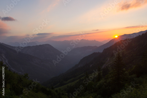 Sunset in the mountains © cduschinger