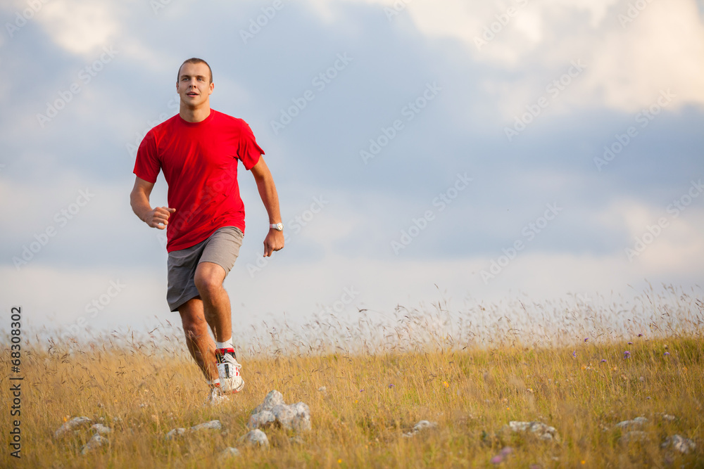 Running fitness man