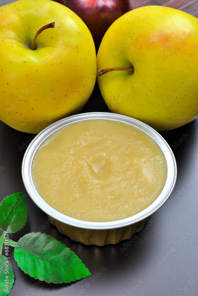 Vasetto di polpa di mele