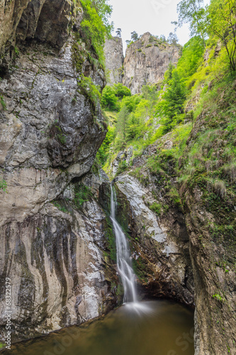 Valea lui Stan Gorge in Romania
