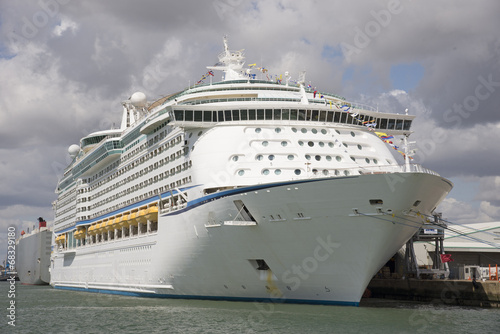 Cruise liner in port