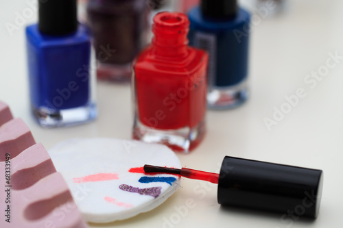 Nagellack Szene auf Tisch