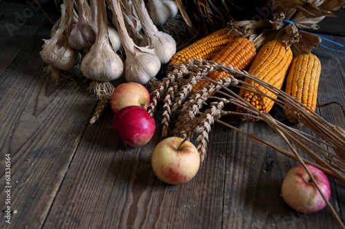 summer harvest apples, cereals, garlic