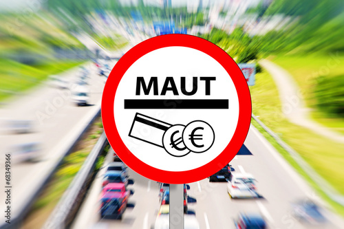 Maut auf allen Straßen photo