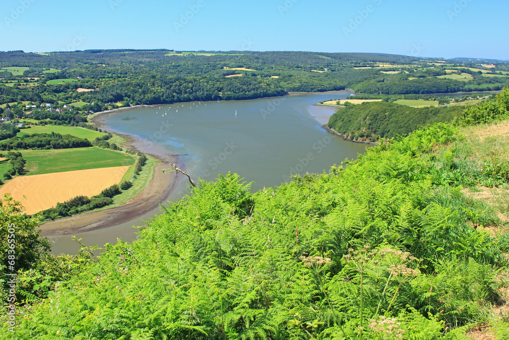 Die Aulne in der Bretagne, Frankreich