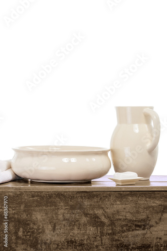 Water pitcher and basin