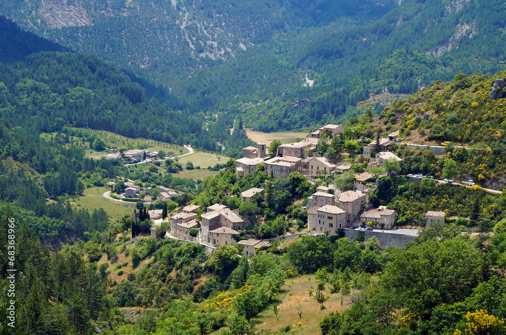 Typisches Dorf in der Provence