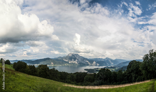Lake Traunsee - Austria © Karin