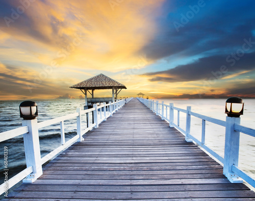 Fototapeta Naklejka Na Ścianę i Meble -  beautiful wood bridge piers and pavillian at sea beach