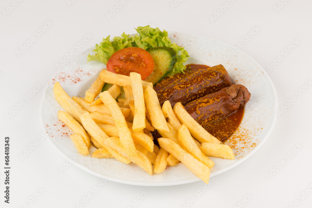 Currywurst mit Pommes