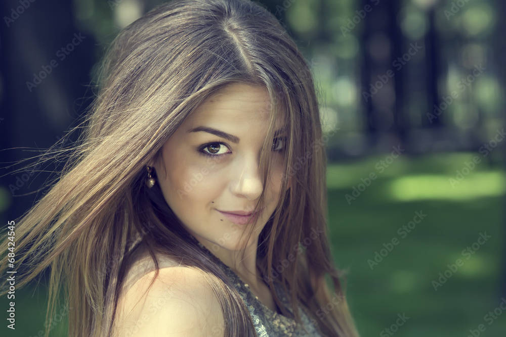 portrait of a girl in the park portrait of a girl in the park