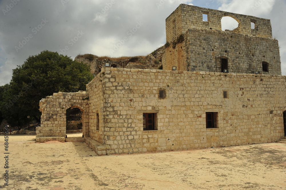 Yehiam Fortress National Park