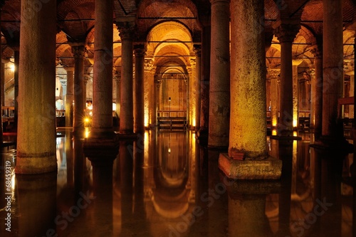 Underground Basilica Cistern - Yerebatan Sarayi photo