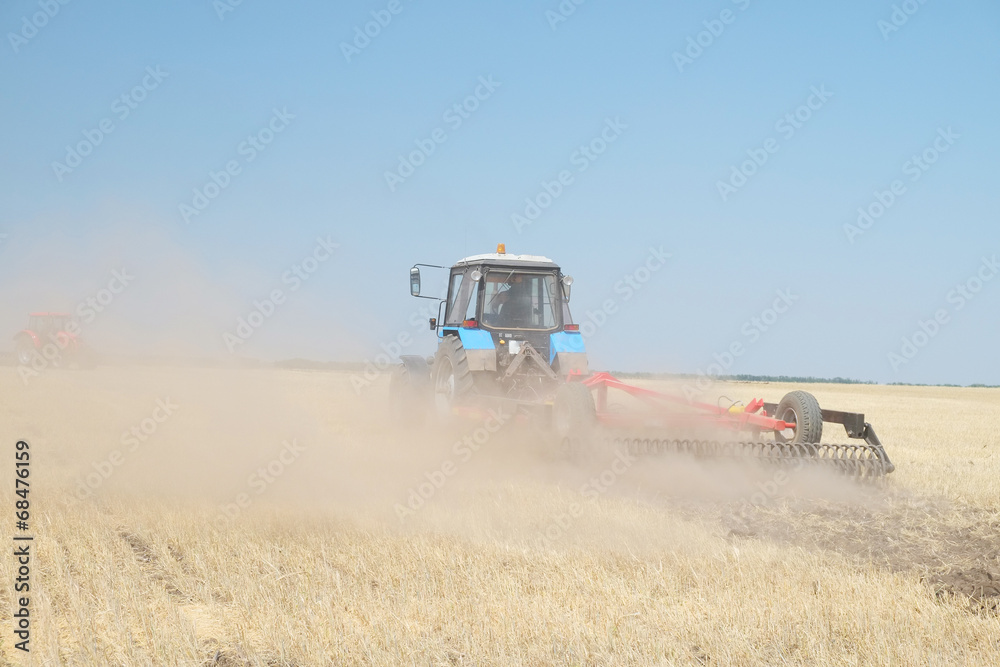 Obraz premium tractor with a plow
