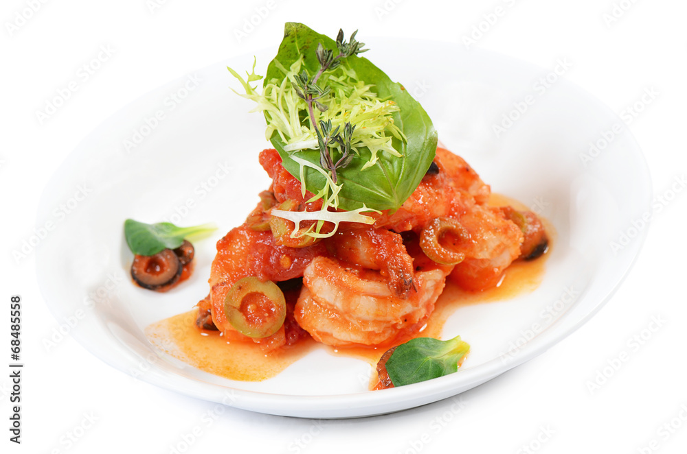 Shrimps in tomato sauce with olives