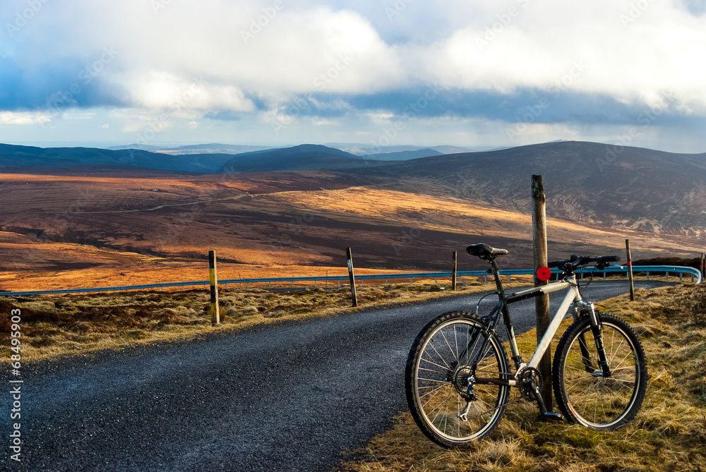 Fototapeta premium Mountain Bike in Wicklow Mountain