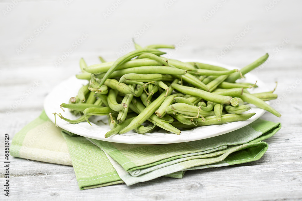 Gartenbohnen (Phaseolus vulgaris), Fisolen oder Grüne Bohnen Gartenbohnen (Phaseolus vulgaris), Fisolen oder Grüne Bohnen