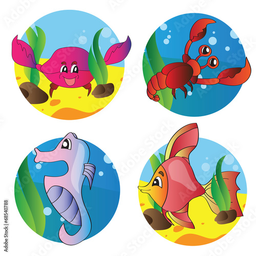 Vector set of images of the marine life