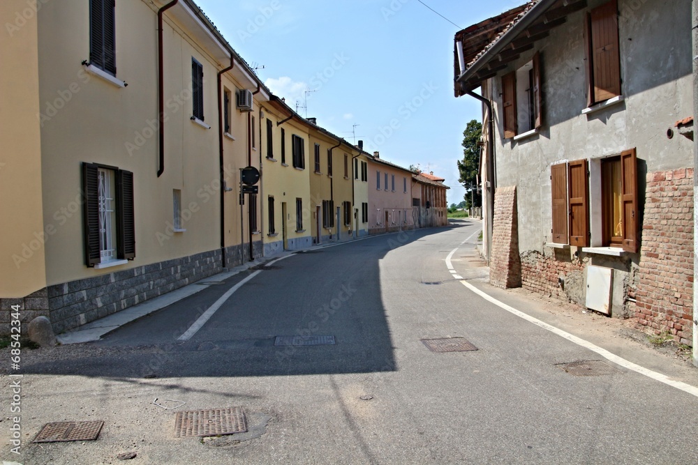 Strada di paese