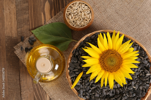 sunflower oil, seed and sunflower