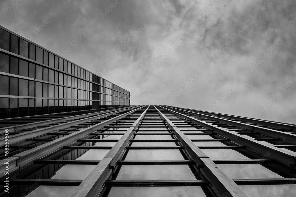 Fototapeta premium Wolkenkratzer