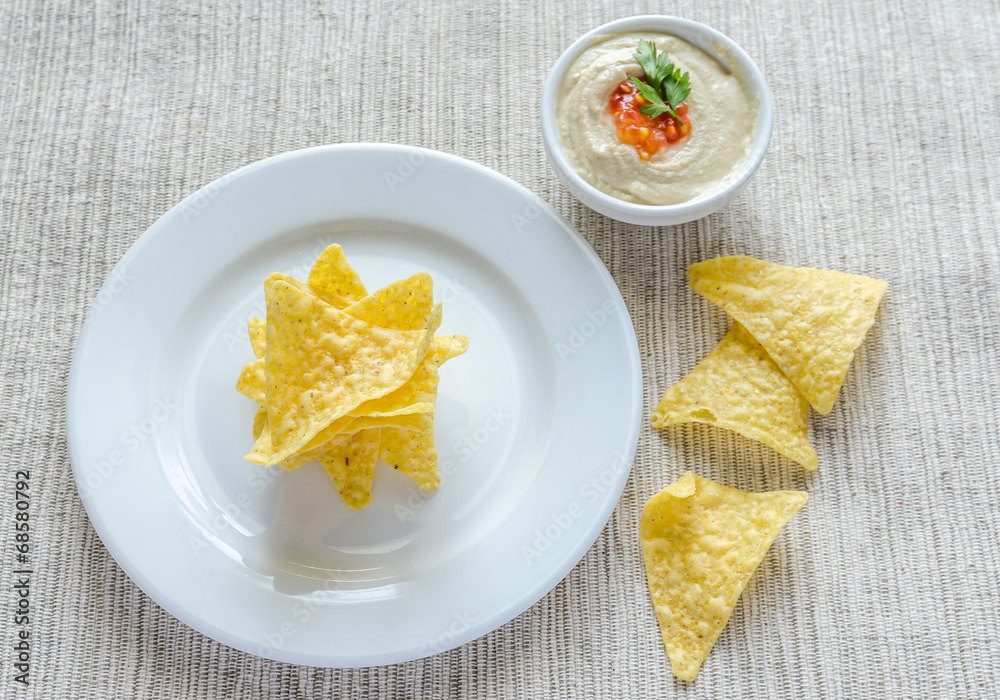 Corn chips with hummus