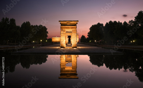 Templo de Debod photo