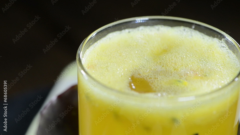 Maracuja Juice with fresh fruits (not loopable full HD video) Maracuja Juice with fresh fruits (not loopable full HD video)