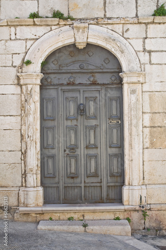 Wooden door. Minervino Murge. Puglia. Italy. © Mi.Ti.