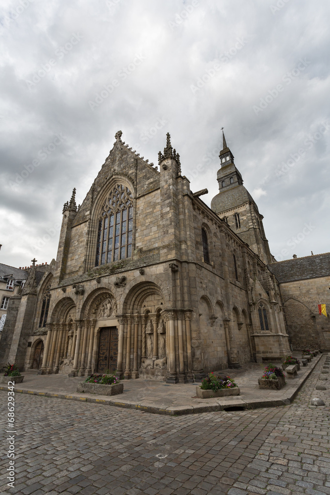Basilic Saint Sauveur de Dinan en Bretagne