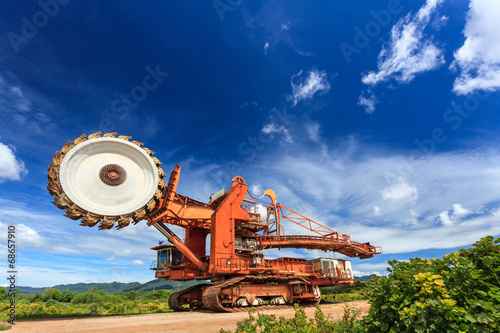 bucket wheel excavator