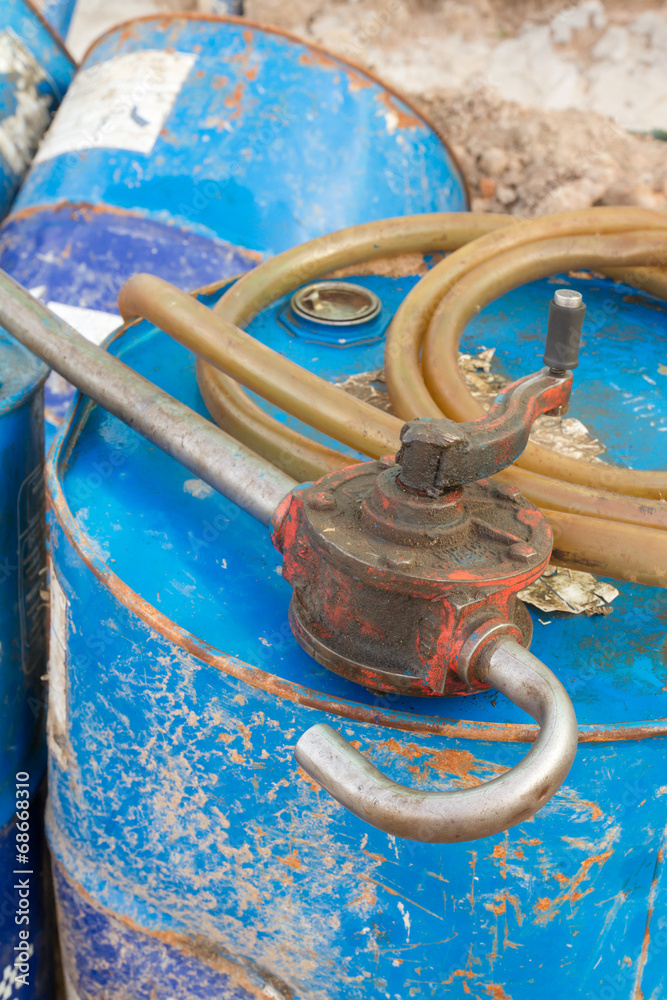 Hand operated lubricant oil pump Hand operated lubricant oil pump