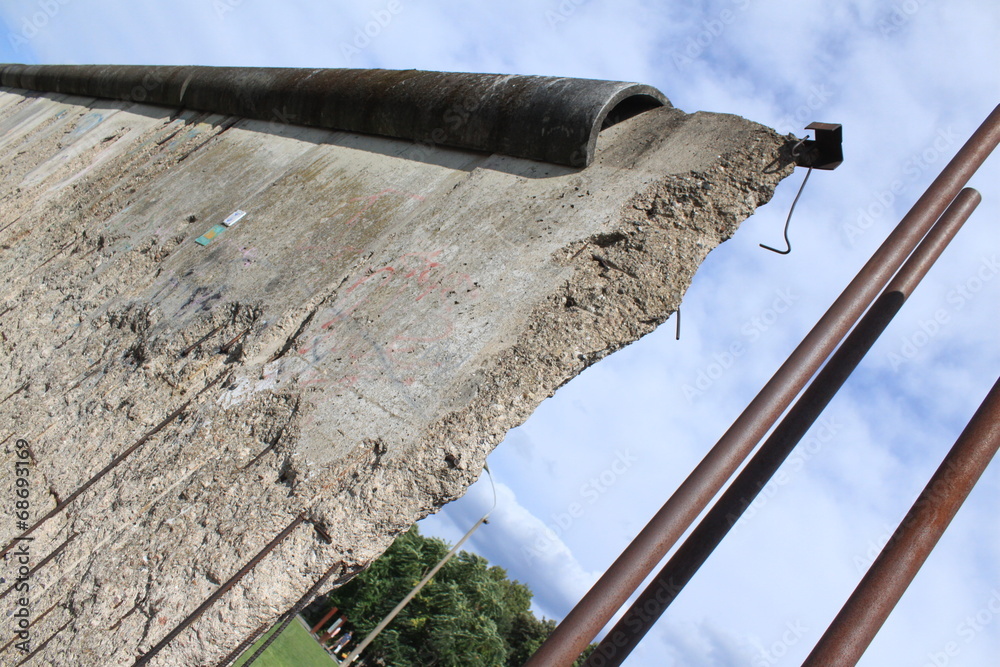 Obraz premium Original Berliner Mauer an der Bernauer Straße