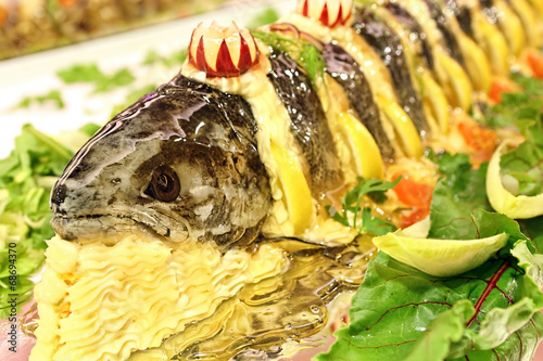 Tablou pe pânză Stuffed salmon in aspic