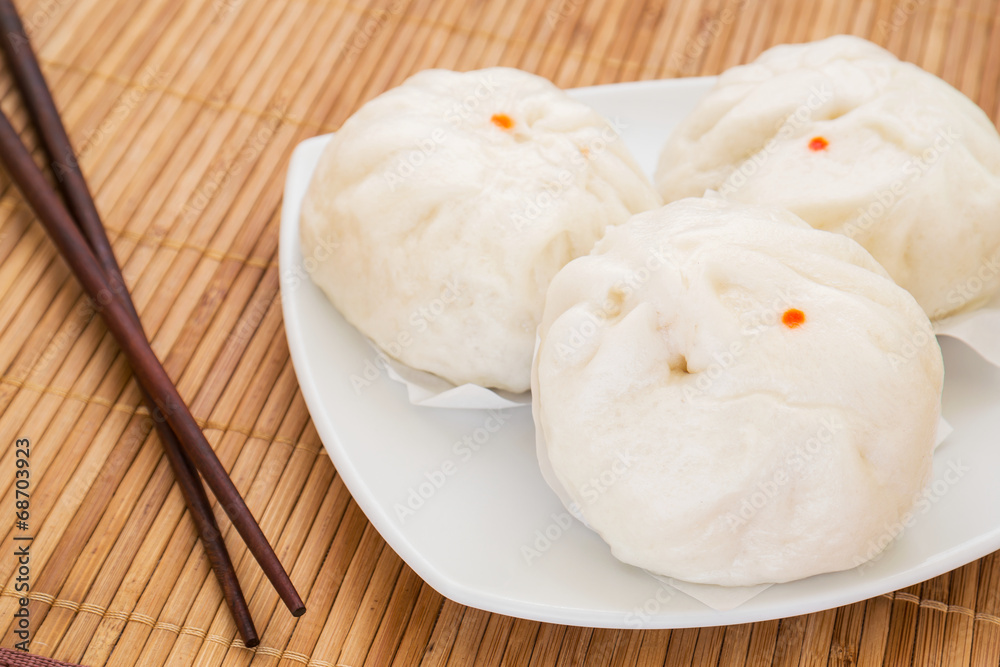 Steamed buns on plate, Chinese food