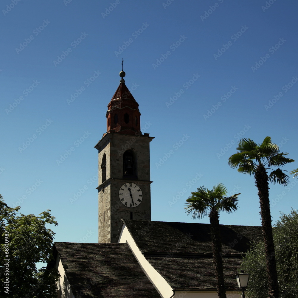 Eglise de Ronco au Tessin.