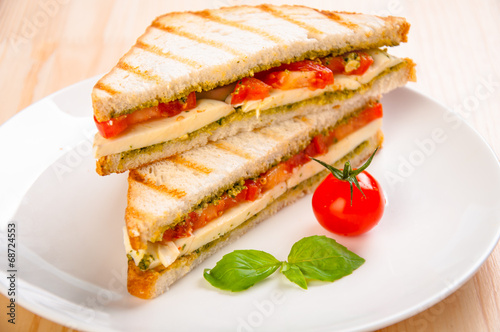 Bread sandwich with cheese, tomato