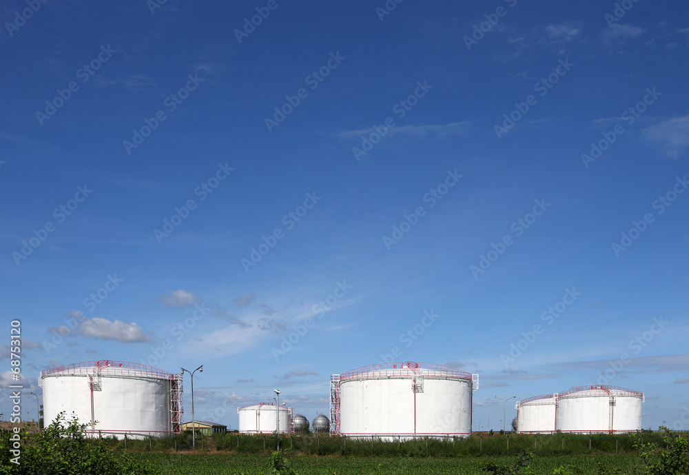 oil tanks on field industry zone oil tanks on field industry zone