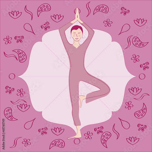yoga femme mains jointes en l'air