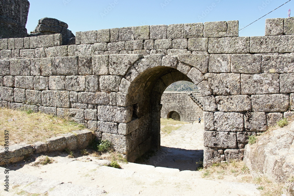 Entrance in bulwark of castle in Monsanto, Portugal