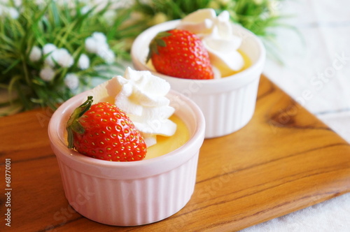 Pudding in a small cocotte
