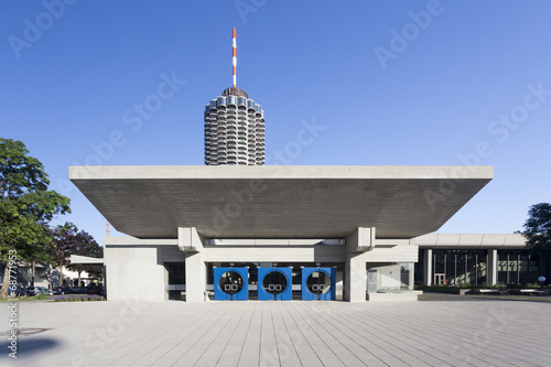 Kongress am Park und Hotelturm in Augsburg photo
