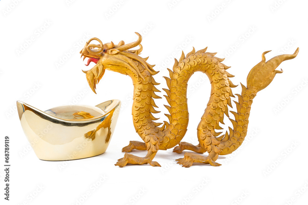 Fototapeta premium Chinese gold ingot and GoldenDragon isolated on white background