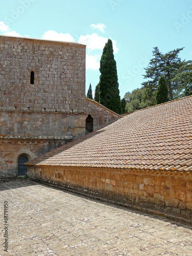 Abbaye de Fontfroide photo