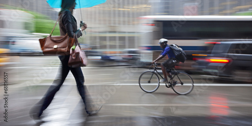 rainy day motion blur © bluraz