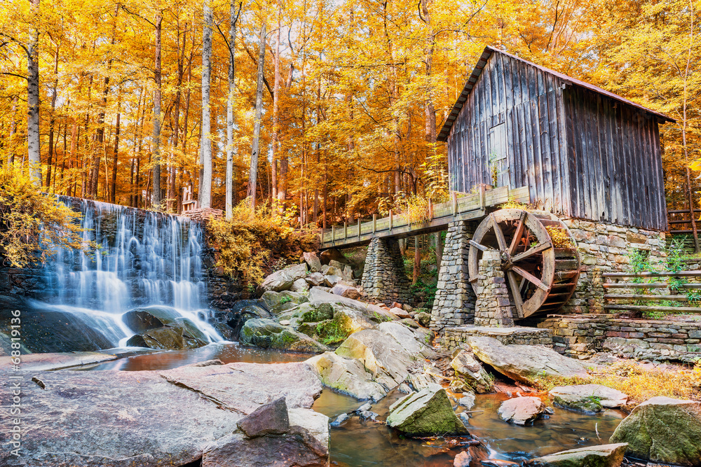 Fall or Autumn image of historic mill and waterfall in Marietta, - obrazy, fototapety, plakaty 